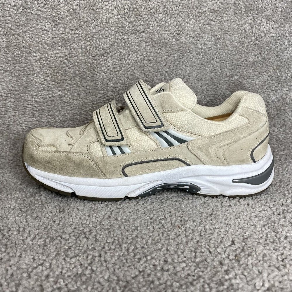Vionic Tabi Walker Comfort Sneakers Cream Suede Women's US Size 8 LEFT SHOE ONLY
